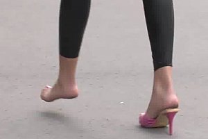 黄漫大乳18禁漫画网站下载